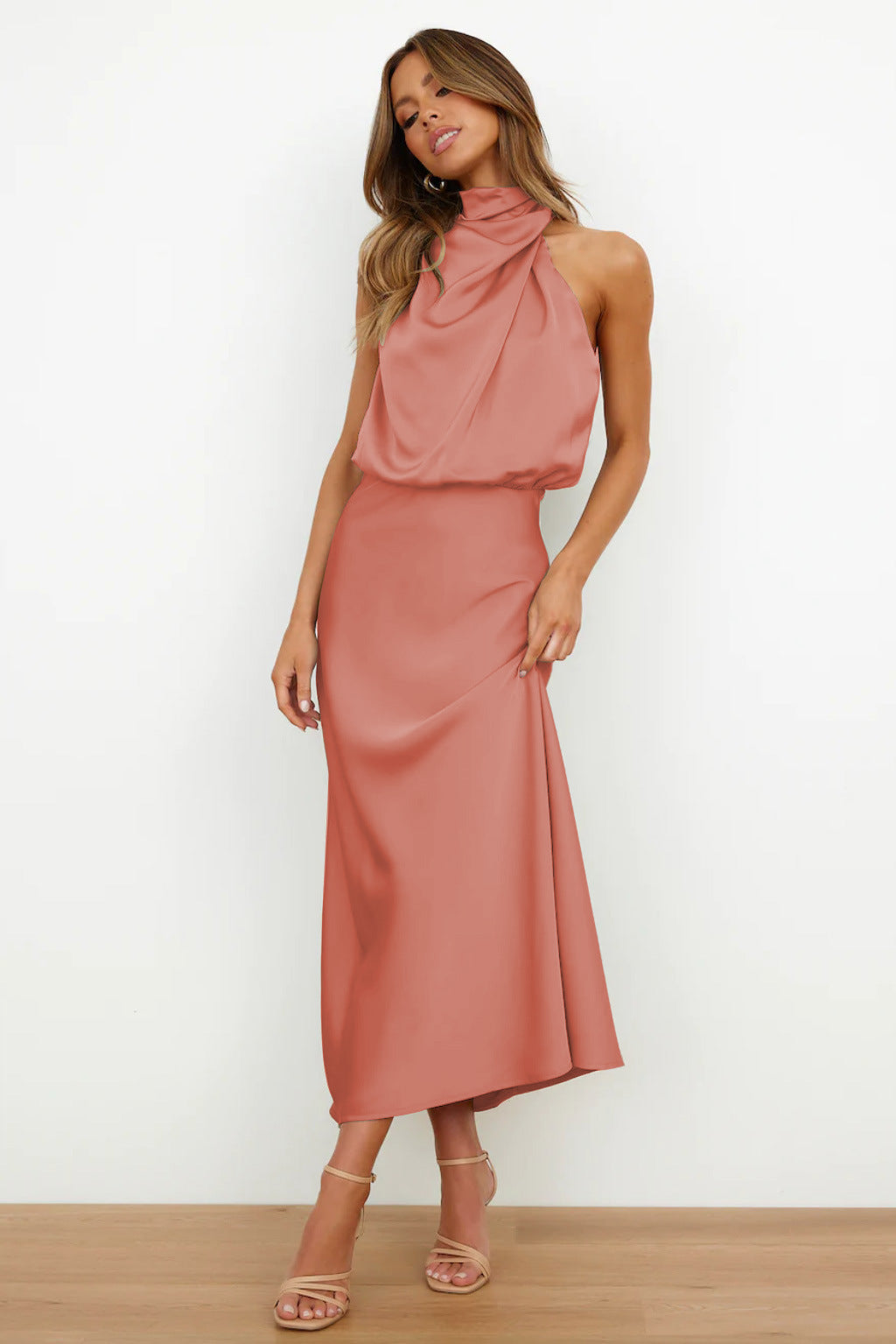 Benthe - Midi Dress with Off-the-Shoulder Design
