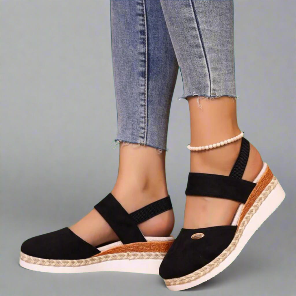 Gitta | Plus-Size Wedge Sandals for Women – Comfortable and Versatile