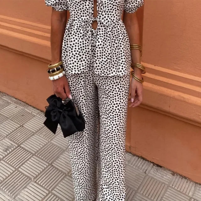 Lisa™ | Stylish, Elegant Set