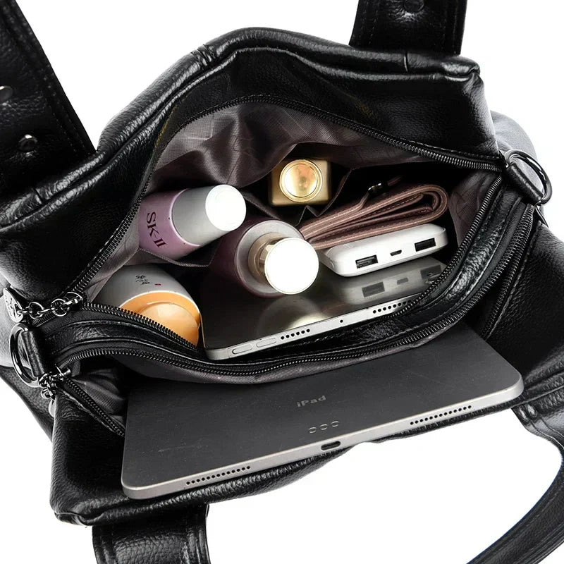 Mary Jane™ | Informal bag made of vegan leather