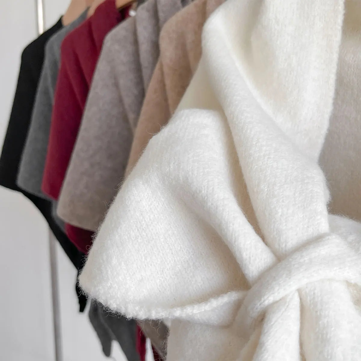 Auralisse – Classic Soft Scarf for Autumn