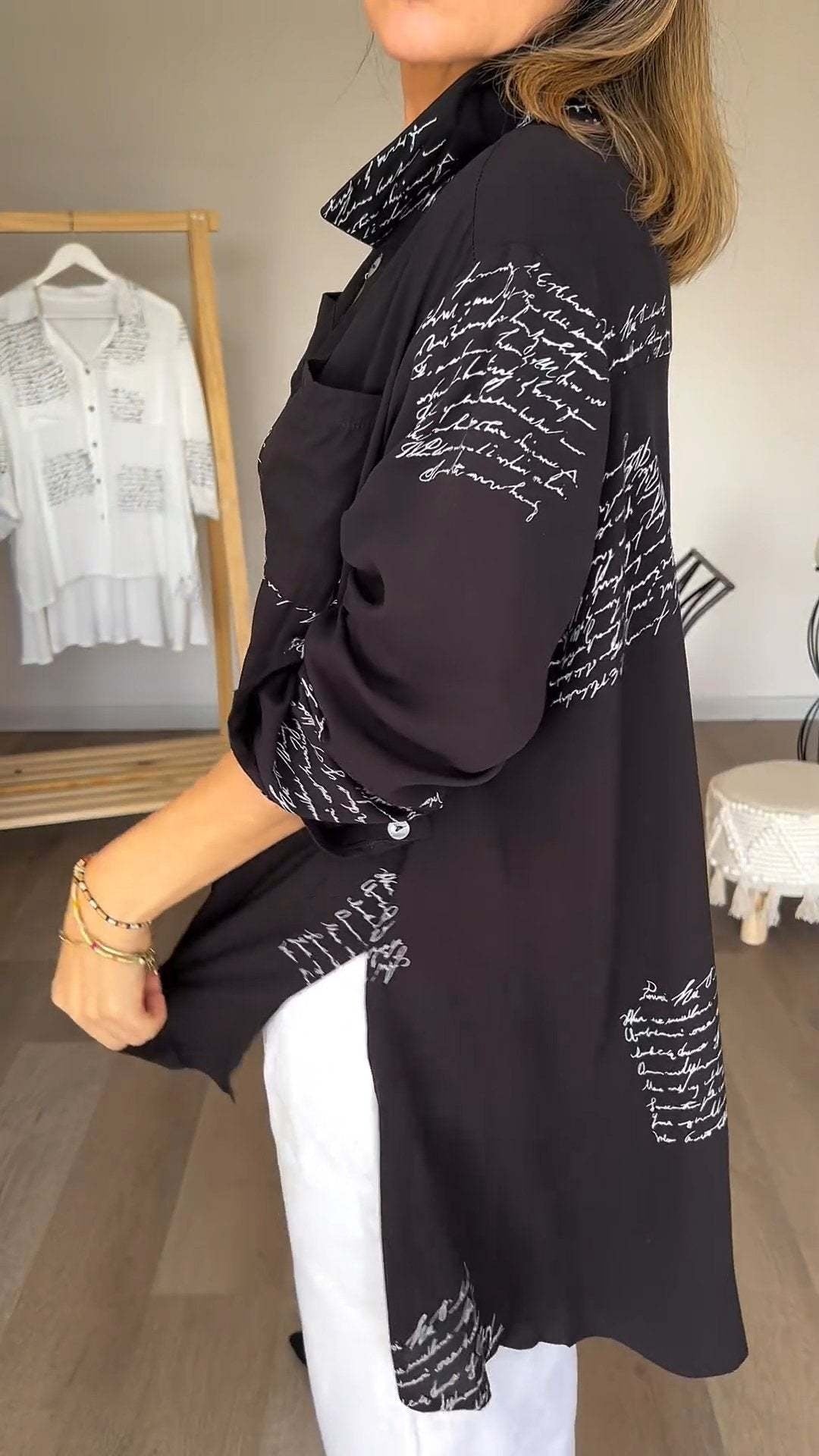 Callista | Button-Up Shirt with Handwritten Pattern