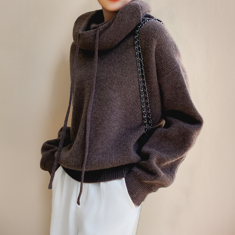 Maria | Wool Sweater with Turtleneck