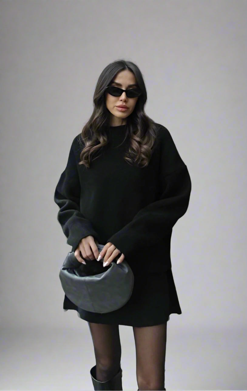 Klaurina – Fashionable Sweater for Girls with Matching Skirt