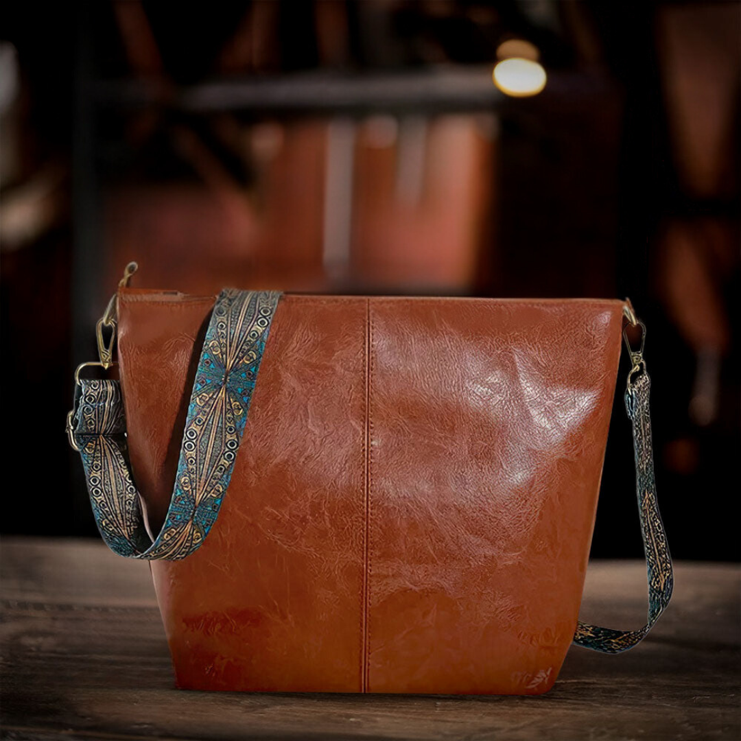 Freya | Vintage Shoulder Bag