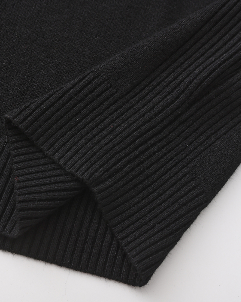 René™ | Merino Wool Turtleneck Sweater