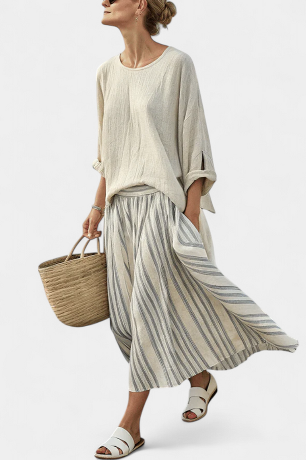 Complete Casual Daisy with Oversized Sweatshirt and Striped Midi Skirt Made of Bamboo Linen for an Elegant and Comfortable Style