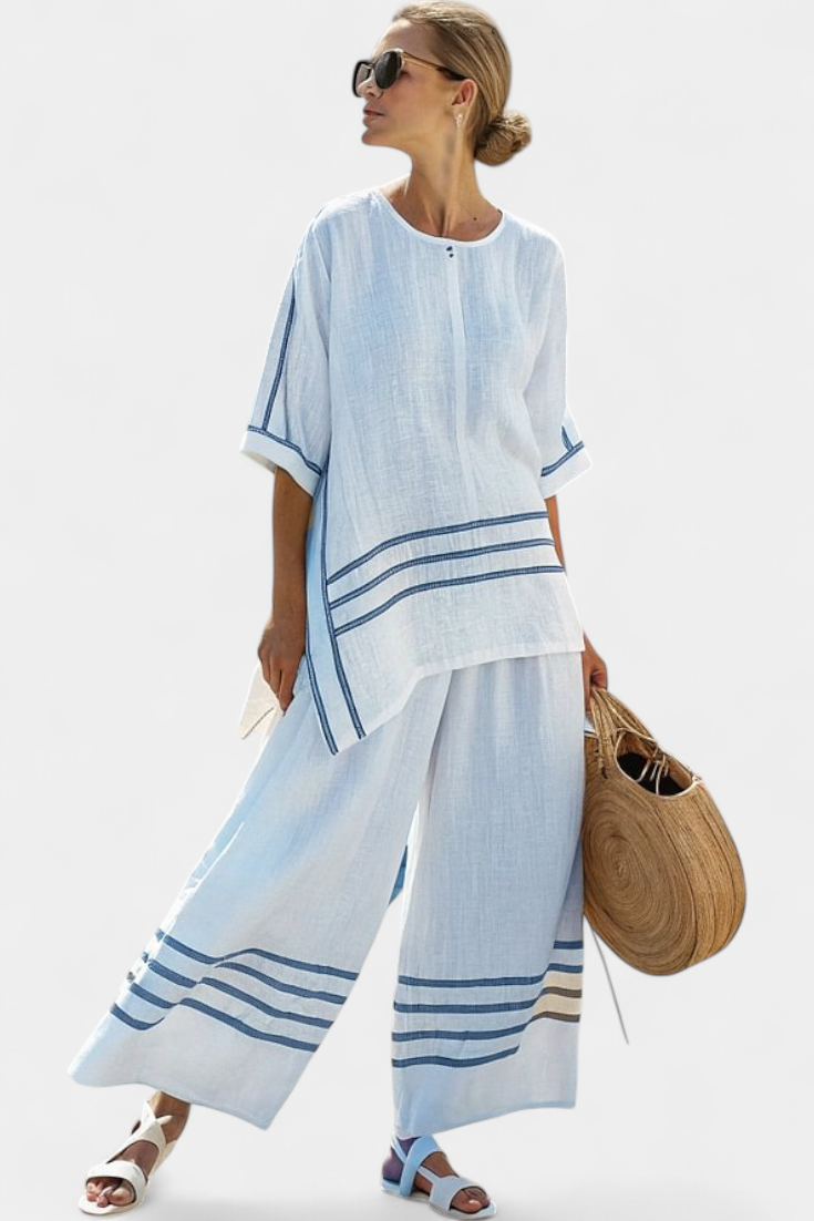 Complete set with wide striped pants in an irregular cut - modern and comfortable style