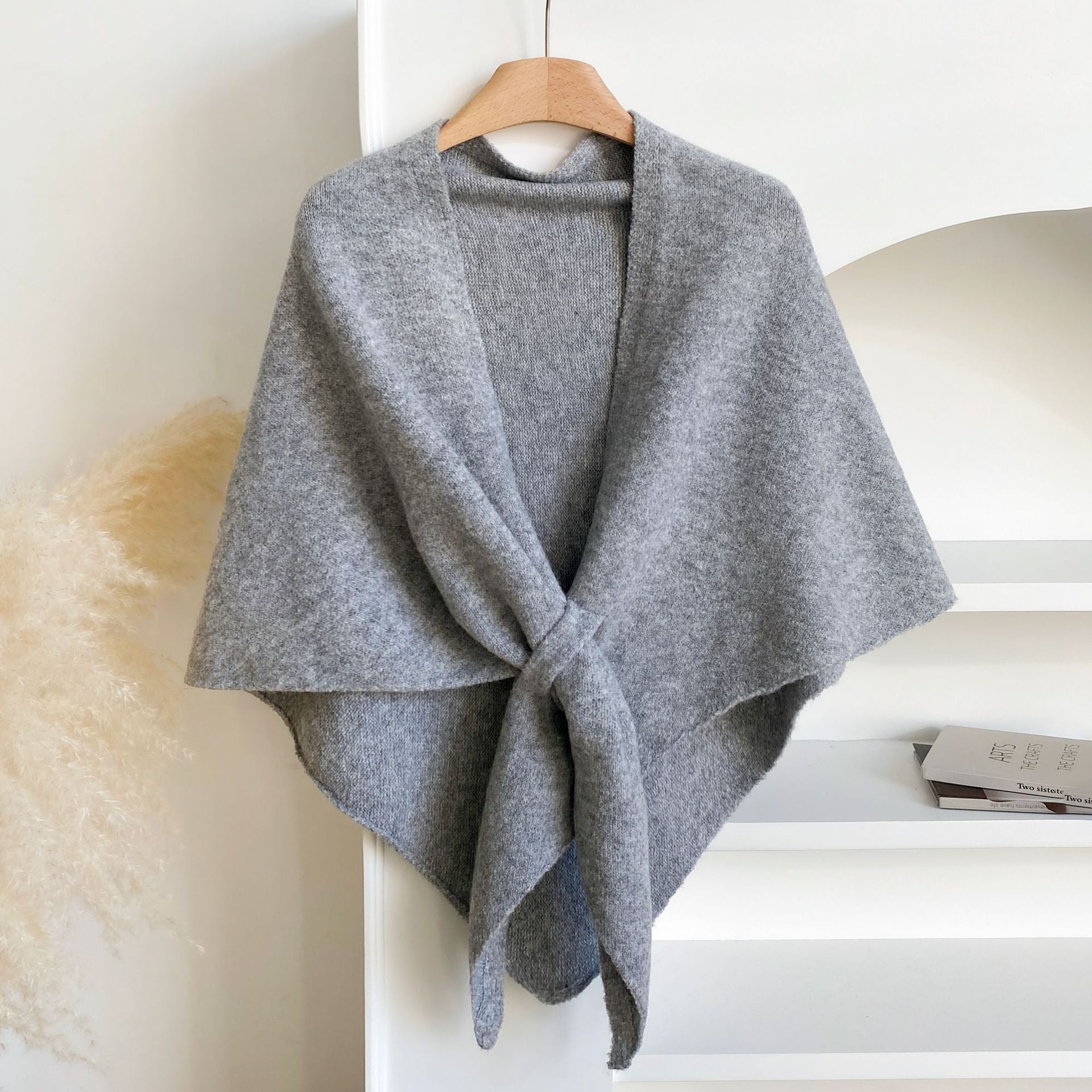 Auralisse – Classic Soft Scarf for Autumn