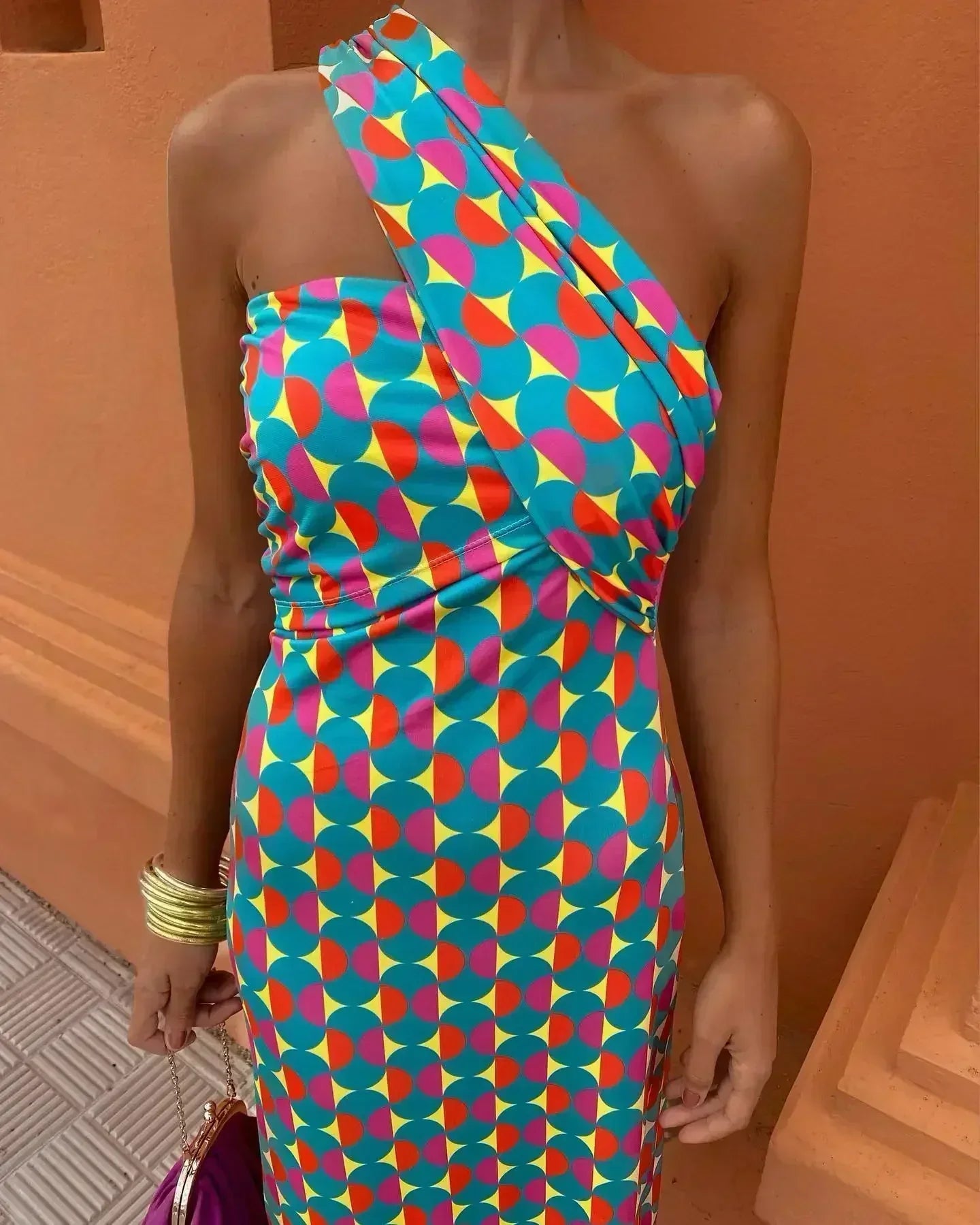 Irmgardi - Elegant Midi Dress