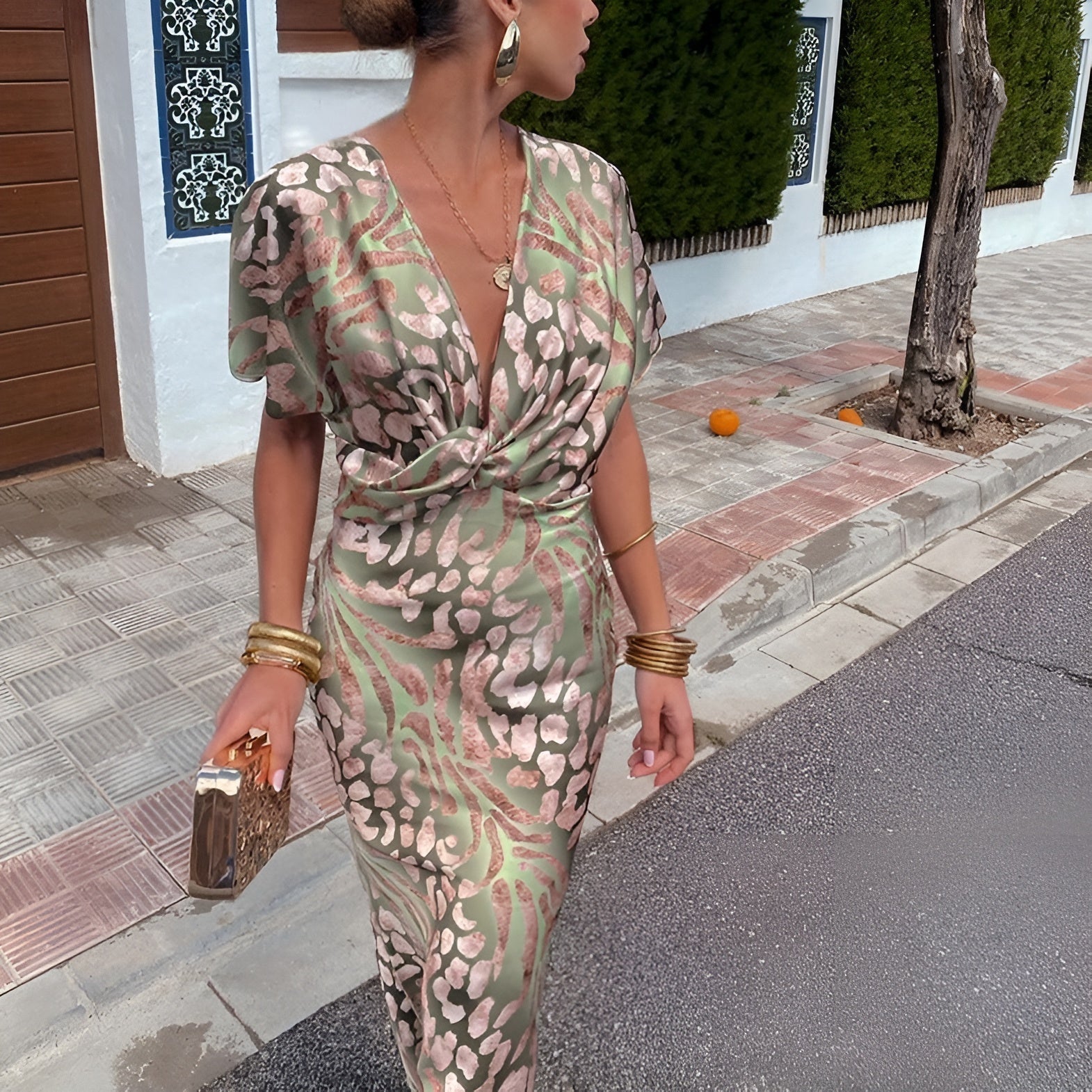 Matilda™ | Long Dress with Twisted Collar