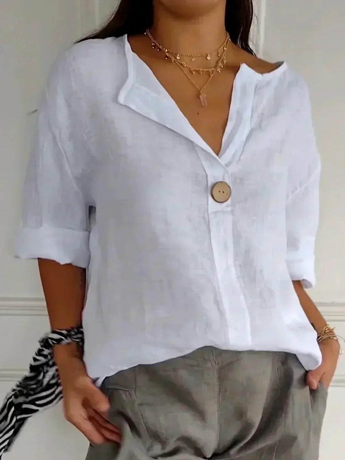Jessa | Loose V-Neck Blouse