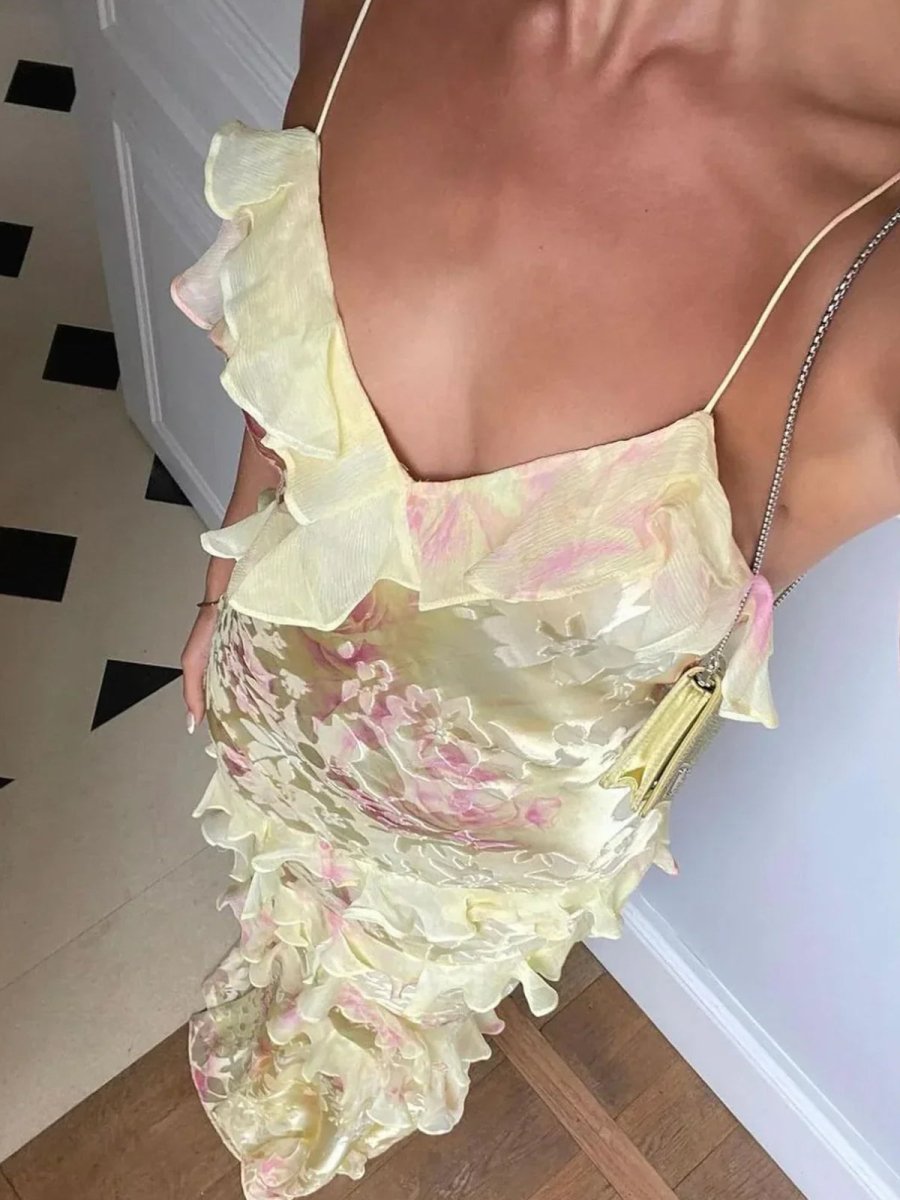 Beatrice | Dreamy Dress with Ruffles